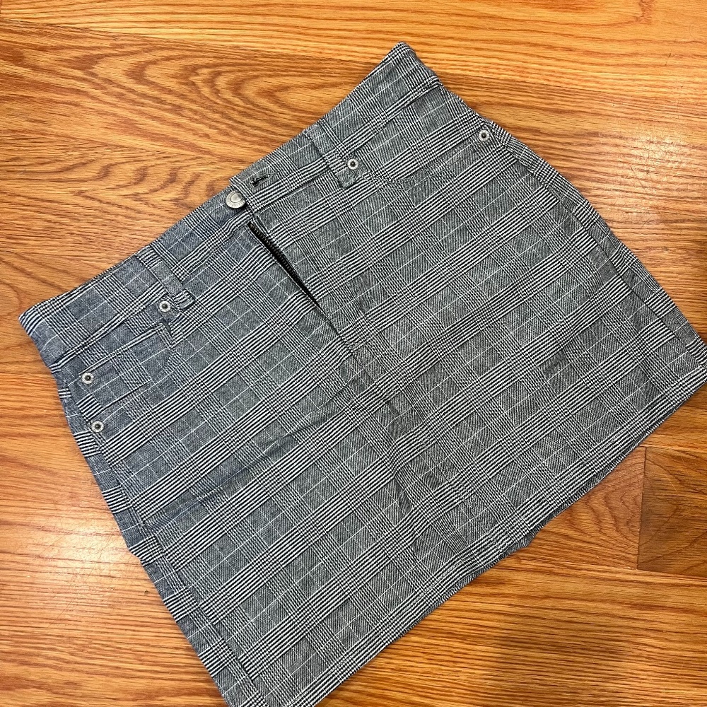 NEW American Eagle Super Stretch Skirt | Size 8